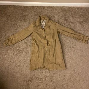 lucky trench coat